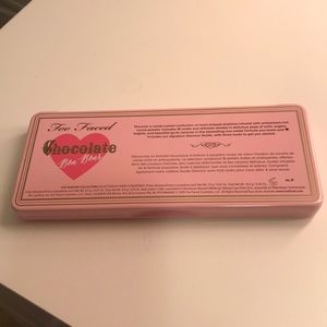 Too Faced Makeup - Too Faced Chocolate Bon Bons Too Faced Makeup - Too Faced Chocolate Bon Bons